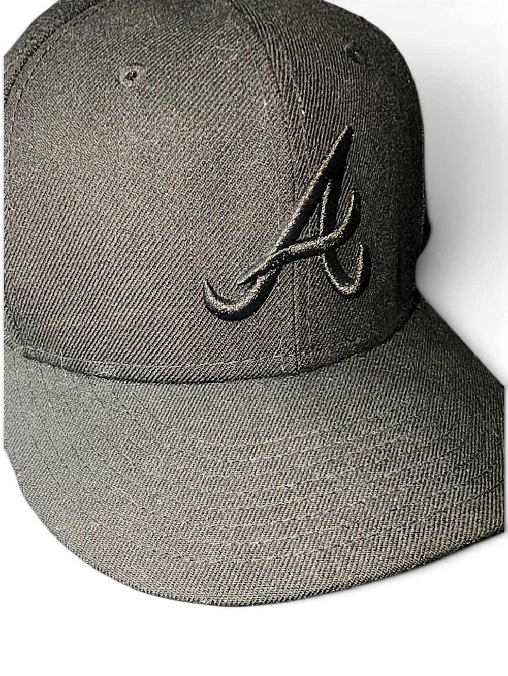 Next Era Genuine MLB All Black Atlanta Braves Fitted Baseball Cap Hat 7 1/4